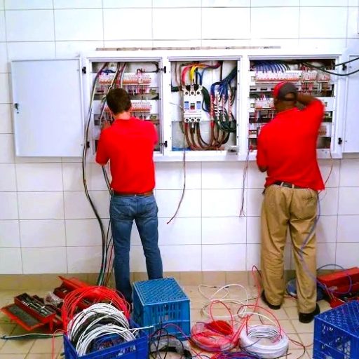 electrician cape town, electrical contractor, 24 hour emergency electrician, electrical installation services, electrical inspectors, electrician services, electrical company, emergency services